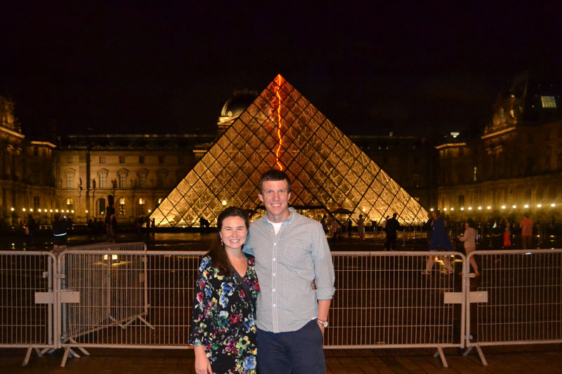 kassel-paris-louvre-pyramid-at-night3