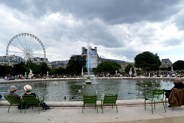 View of pond in Tulleries Garden in Paris, France
